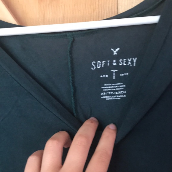 Cropped soft and sexy tee - Picture 2 of 3